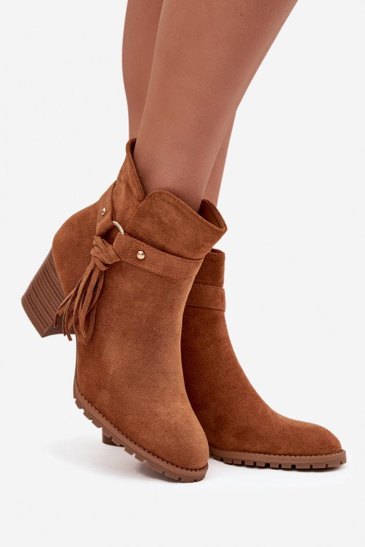 Bottes pour femmes avec des franges marron Rosabella Bottes pour femmes avec des franges marron Rosabella