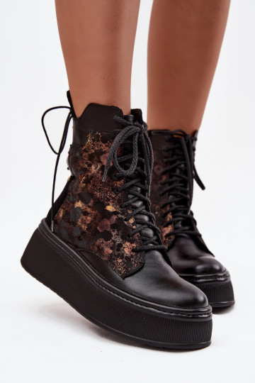 Bottines en cuir avec plateforme, Tai turiciejka 07086-01, noires