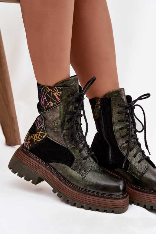 Peau Bottines de travail Féminin avec une plateforme Il fautciejka 07104-09 couleur kaki