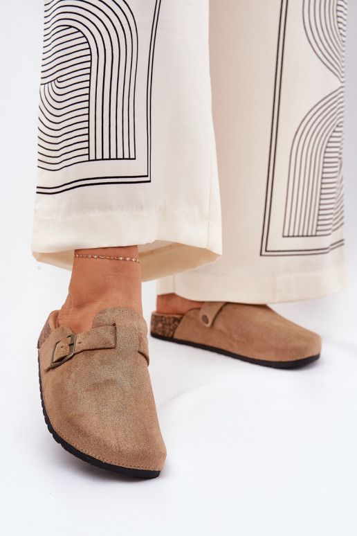 Chaussons Sabots Féminin i avec une plateforme avec boucles couleur kaki Selio