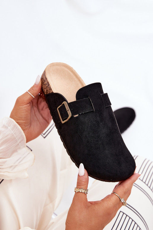 Chaussons Sabots Féminin i avec une plateforme avec boucles couleur noire Selio