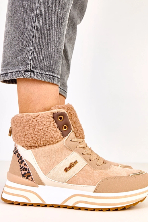 Baskets hautes beige foncé et chaudes...