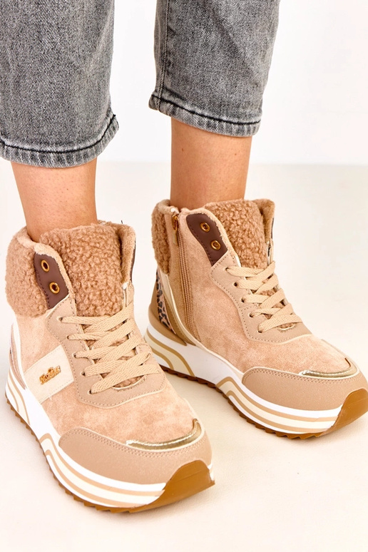 Baskets hautes beige foncé et chaudes...