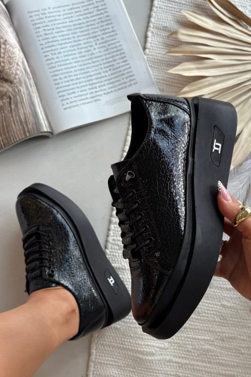 Bottines en cuir véritable laqué Féminin avec une plateforme Artiker 57C2041 couleur noire