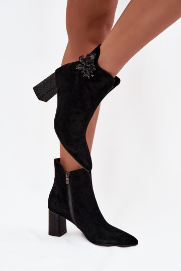 Bottines en daim pour femmes avec ornements D&A CR52-686 noires