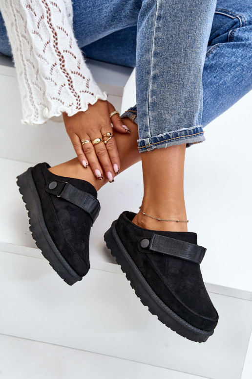 Féminin Chaussons réchauffer avec de la fourrure à l intérieur avec une plateforme couleur noire Azida