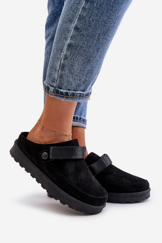 Féminin Chaussons réchauffer avec de la fourrure à l intérieur avec une plateforme couleur noire Azida