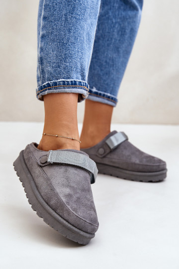 Féminin Chaussons réchauffer avec de la fourrure à l intérieur avec une plateforme couleur grise Azida 2