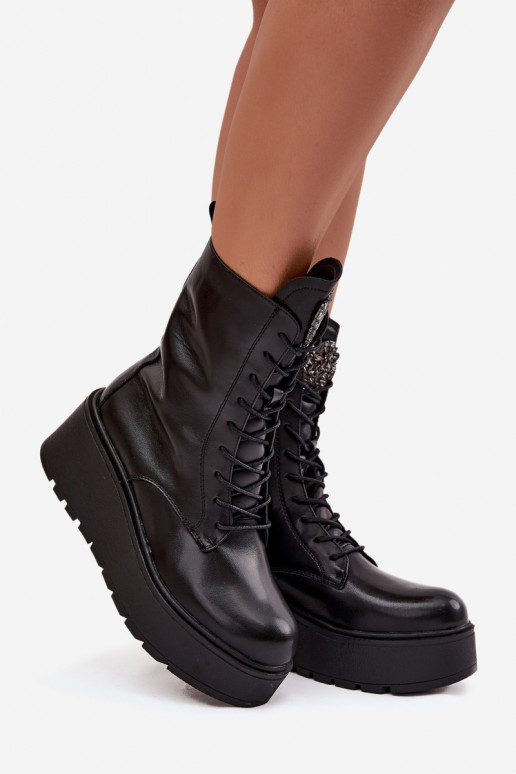 Peau Bottes pour femmes avec des ornements réchauffer couleur noire Ulrika