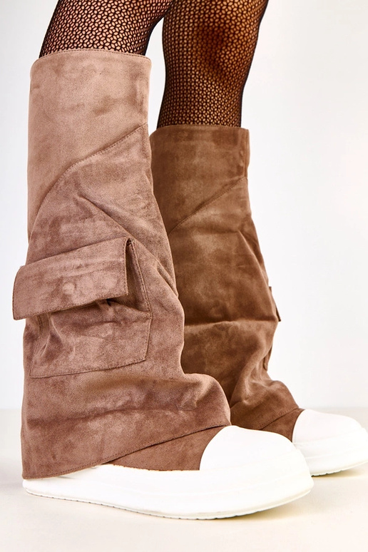 Bottes hautes marron en simili daim...