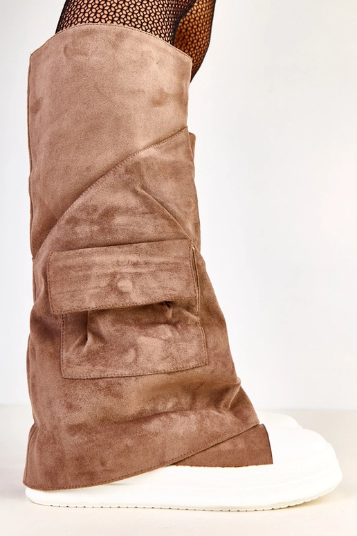 Bottes hautes marron en simili daim...