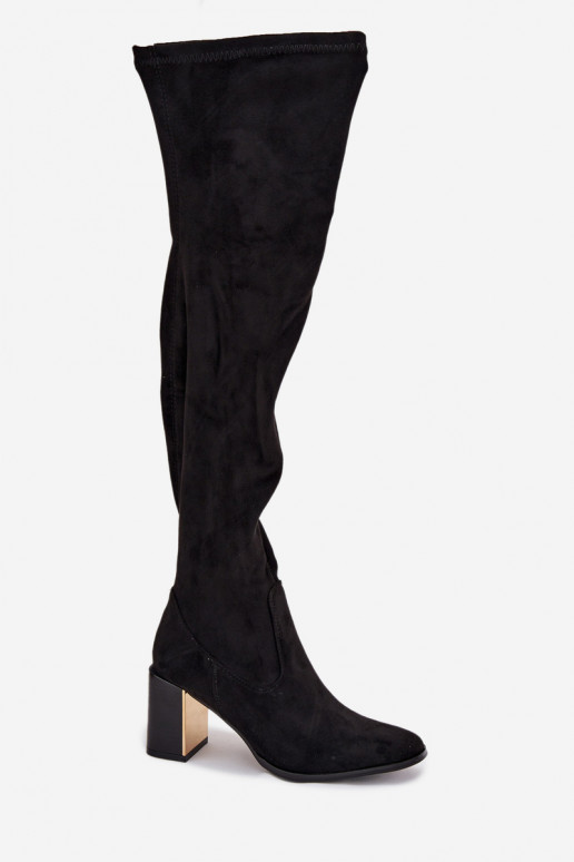 bottes pour femmes au-dessus du genou avec des talons en daim écologiqueoÀe couleur noire Jelina bottes pour femmes au-dessus du genou avec des talons en daim écologiqueoÀe couleur noire Jelina