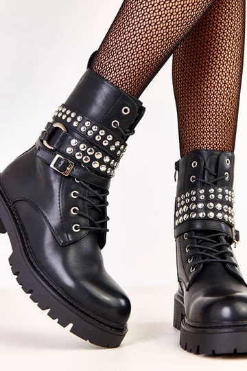 Bottes de randonnée noires... 2