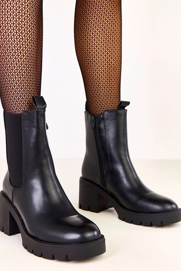 Bottines noires à talon en...