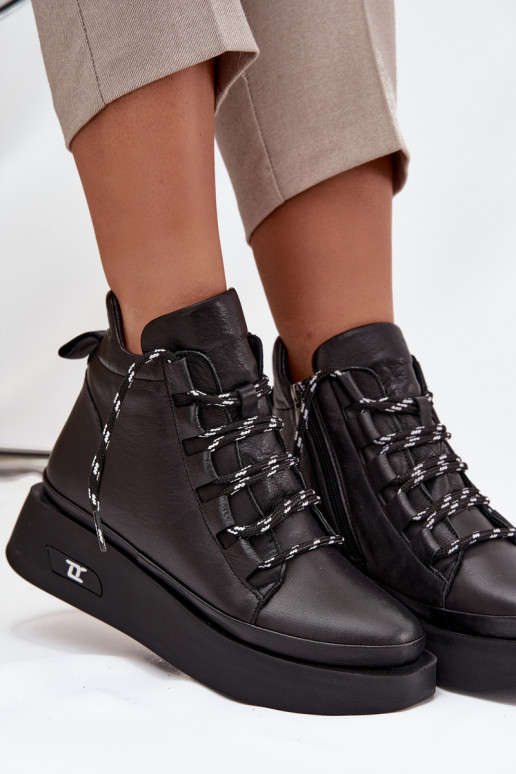 Peau Bottes pour femmes avec une plateforme réchauffer Artiker 55C0809 couleur noire