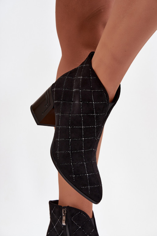 Bottines pour femmes avec décoration D&A MR52-133 couleur noire