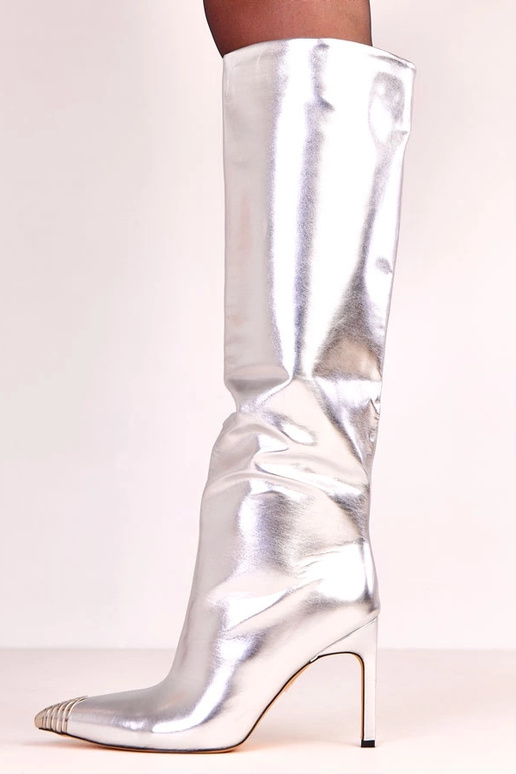 Bottes montantes élégantes argentées...