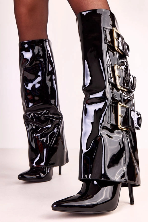 Bottines vernis noires avec tige...