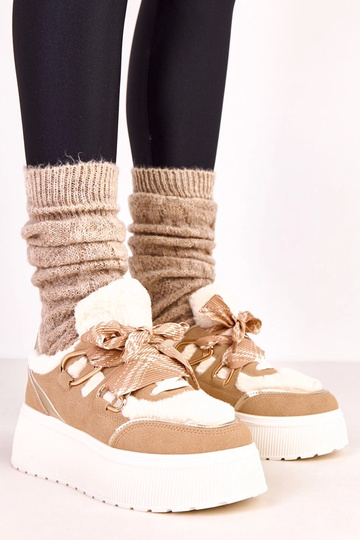 Baskets sportives chaudes couleur sable sur plateforme Deena