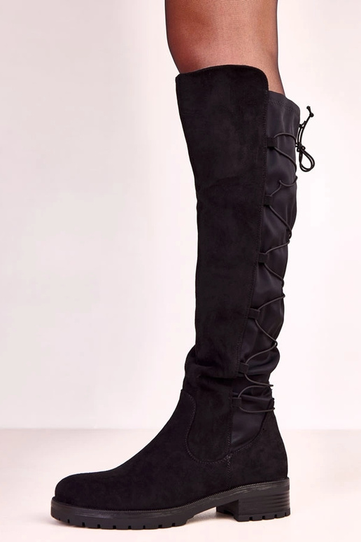 Bottes noires montantes avec lacets... Bottes noires montantes avec lacets...