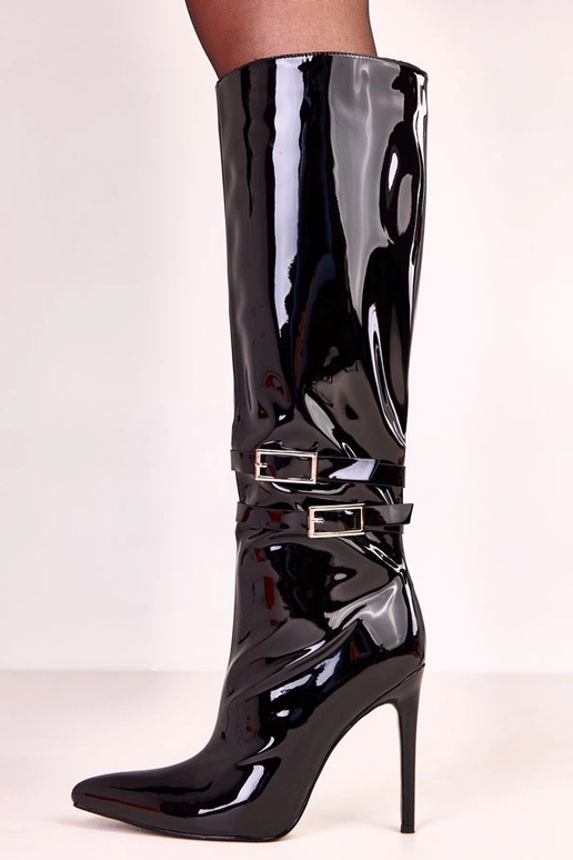 Bottes montantes noires en vernis... Bottes montantes noires en vernis...