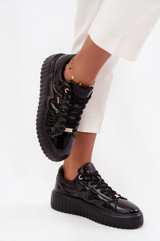 avec effet vernis Chaussures modèle baskets Féminin avec une plateforme Lee Cooper LCJ-25-09-3870 couleur noire avec effet vernis Chaussures modèle baskets Féminin avec une plateforme Lee Cooper LCJ-25-09-3870 couleur noire