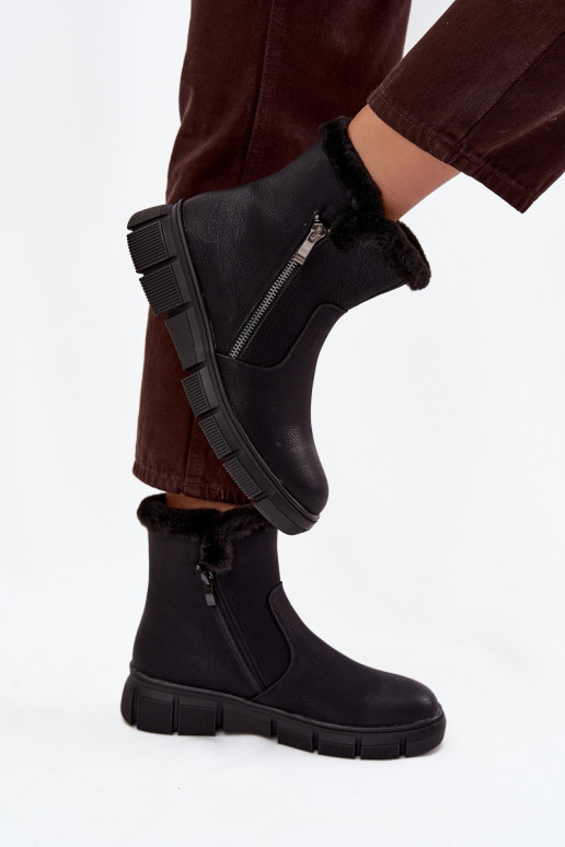 Bottes de neige Féminin avec une plateforme avec un manteau de fourrure couleur noire Briselle Bottes de neige Féminin avec une plateforme avec un manteau de fourrure couleur noire Briselle