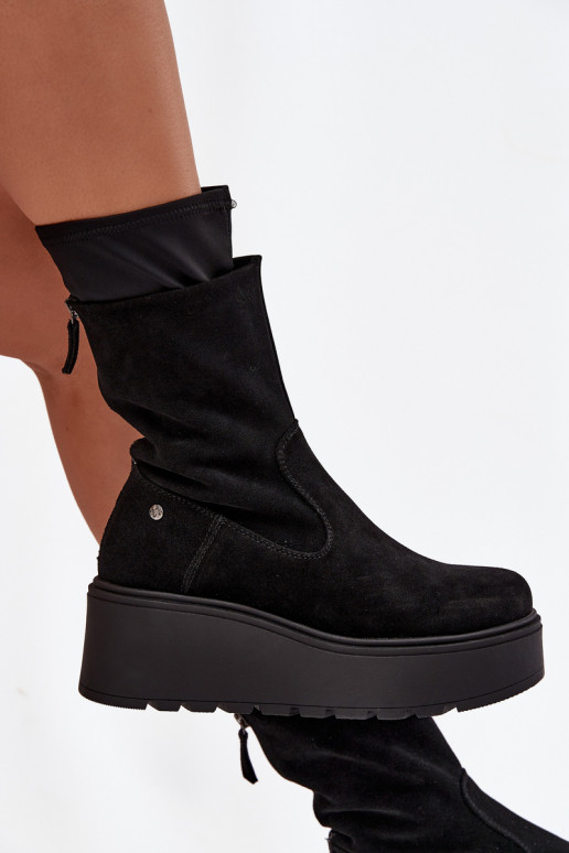 Féminin Peau Chaussures en daim avec une plateforme Il fautciejka A7161-20 couleur noire Féminin Peau Chaussures en daim avec une plateforme Il fautciejka A7161-20 couleur noire