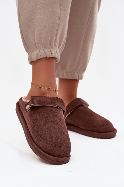 Chaussons Féminin avec des sangles réchauffer avec de la fourrure à l intérieur CzekoladoÀe Rilena Chaussons Féminin avec des sangles réchauffer avec de la fourrure à l intérieur CzekoladoÀe Rilena