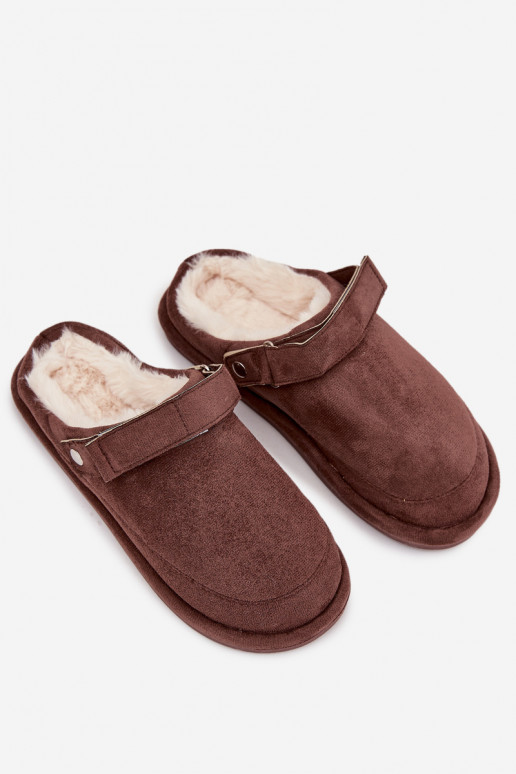 Chaussons Féminin avec des sangles réchauffer avec de la fourrure à l intérieur CzekoladoÀe Rilena Chaussons Féminin avec des sangles réchauffer avec de la fourrure à l intérieur CzekoladoÀe Rilena