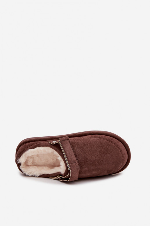 Chaussons Féminin avec des sangles réchauffer avec de la fourrure à l intérieur CzekoladoÀe Rilena Chaussons Féminin avec des sangles réchauffer avec de la fourrure à l intérieur CzekoladoÀe Rilena