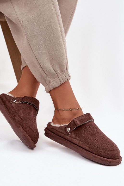 Chaussons Féminin avec des sangles réchauffer avec de la fourrure à l intérieur CzekoladoÀe Rilena Chaussons Féminin avec des sangles réchauffer avec de la fourrure à l intérieur CzekoladoÀe Rilena
