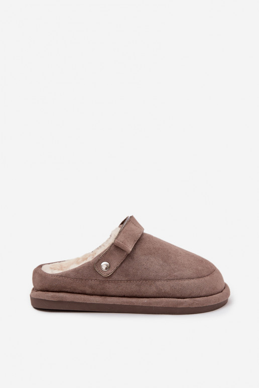 Chaussons Féminin avec des sangles réchauffer avec de la fourrure à l intérieur beige Rilena Chaussons Féminin avec des sangles réchauffer avec de la fourrure à l intérieur beige Rilena