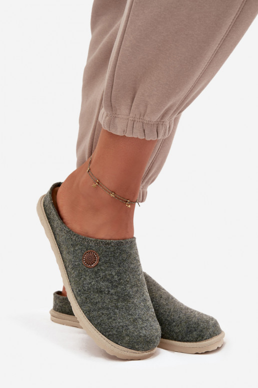 chaussures fait maison Chaussons Féminin Inblu CS000047 couleur verte chaussures fait maison Chaussons Féminin Inblu CS000047 couleur verte