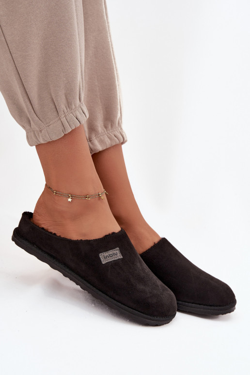 Chaussons Féminin chaussures fait maison Inblu CS000045 couleur noire Chaussons Féminin chaussures fait maison Inblu CS000045 couleur noire