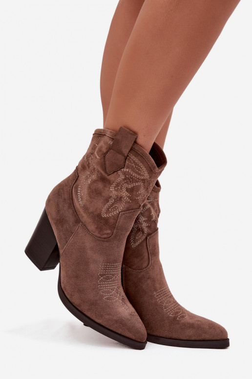 bottes style coÀboy Féminin avec des talons en daim écologiqueoÀe beige Carissa bottes style coÀboy Féminin avec des talons en daim écologiqueoÀe beige Carissa