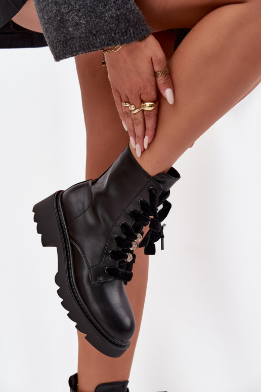 réchauffer Bottes pour femmes Avec des décorations Laçagem couleur noire Elindra réchauffer Bottes pour femmes Avec des décorations Laçagem couleur noire Elindra