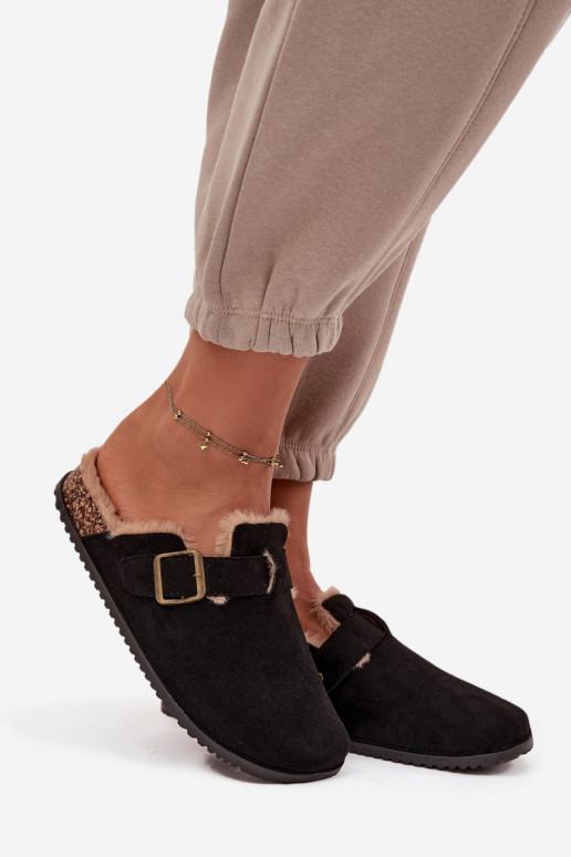 Chaussons Sabots Féminin réchauffer avec de la fourrure à l intérieur avec boucles couleur noire Sylisse Chaussons Sabots Féminin réchauffer avec de la fourrure à l intérieur avec boucles couleur noire Sylisse