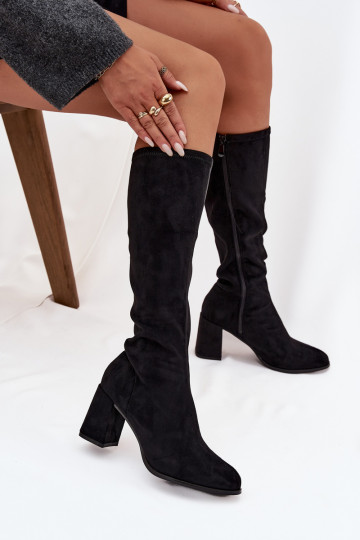 bottes pour femmes avec des talonsen daim écologiqueu couleur noire Yelisse 2