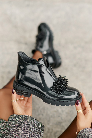 Peau avec effet vernis Bottes avec des ornements réchauffer D&A LZ42-036 couleur noire