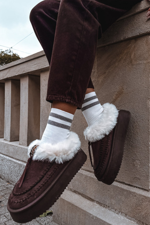 Bottes de neige Féminin avec un manteau de fourrure avec une plateforme CzekoladoÀe Rosmira Bottes de neige Féminin avec un manteau de fourrure avec une plateforme CzekoladoÀe Rosmira