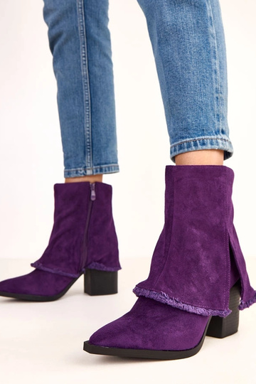 Bottines violettes à talon...