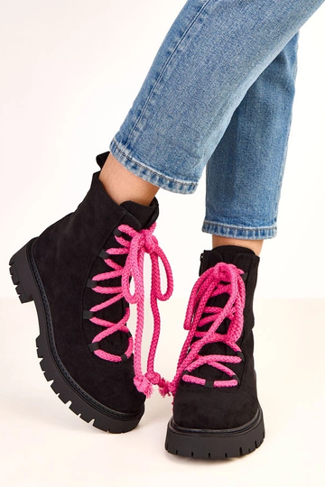 Bottines noires avec lacet décoratif rose Gabria 2