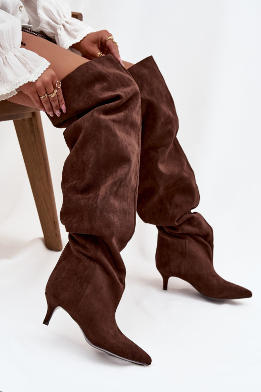 Un modèle convaincant bottes pour femmes avec des talons fins CzekoladoÀe Ysolienne
