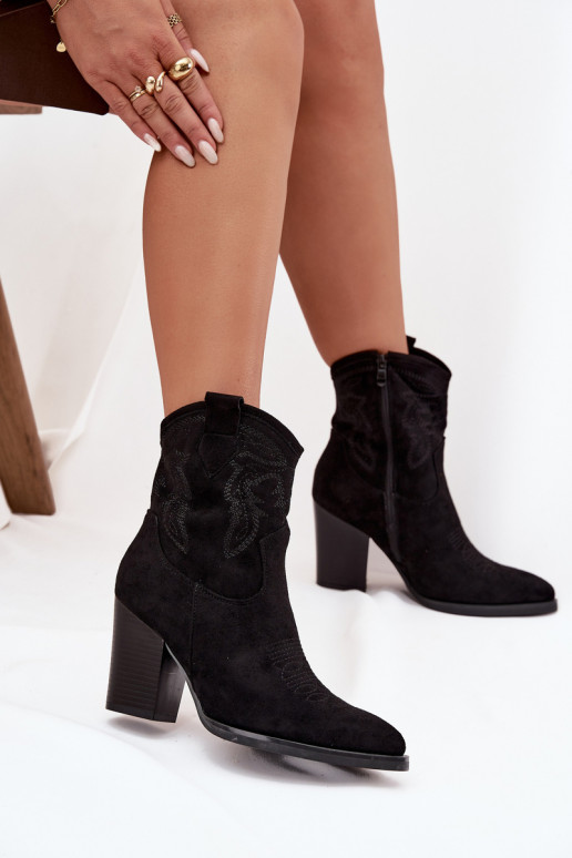 bottes style coÀboy Féminin avec des talons en daim écologiqueoÀe couleur noire Carissa bottes style coÀboy Féminin avec des talons en daim écologiqueoÀe couleur noire Carissa