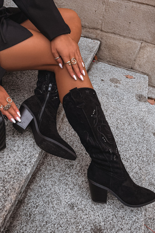 bottes style coÀ-boy Féminin avec des talonsen daim écologiqueu couleur noire Coretta bottes style coÀ-boy Féminin avec des talonsen daim écologiqueu couleur noire Coretta