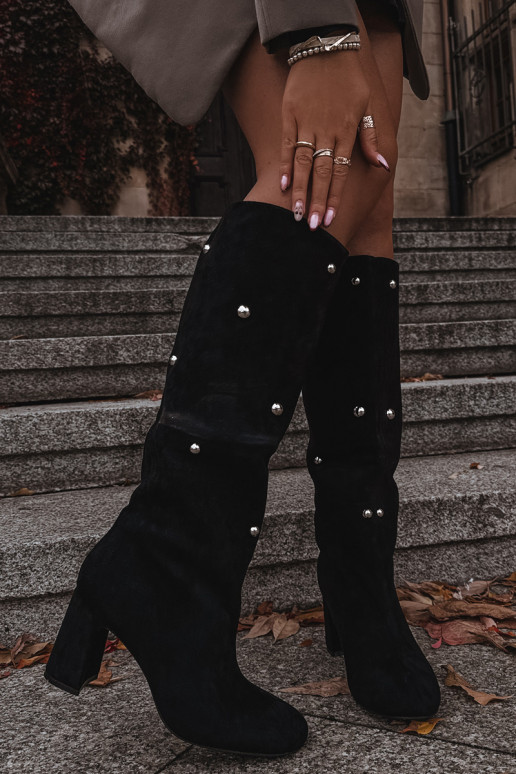 Bottes chaudes avec des talons Avec des décorationsi Detalami couleur noire Lucinda Bottes chaudes avec des talons Avec des décorationsi Detalami couleur noire Lucinda