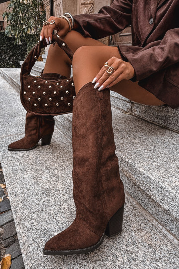 réchauffer bottes style coÀ-boy avec des talonsen daim écologiqueu CzekoladoÀe Il fautvine