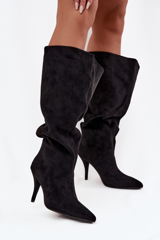 Un modèle convaincant bottes pour femmes avec des talons finsen daim écologiqueu couleur noire Noretta Un modèle convaincant bottes pour femmes avec des talons finsen daim écologiqueu couleur noire Noretta