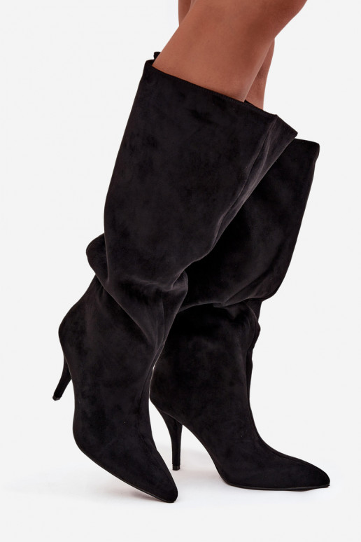 Un modèle convaincant bottes pour femmes avec des talons finsen daim écologiqueu couleur noire Noretta Un modèle convaincant bottes pour femmes avec des talons finsen daim écologiqueu couleur noire Noretta